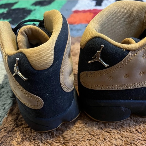 Only worn them 5 times. NO CREASES, SCUFFS, DAMAGE TO THE SHOES or ORIGINAL BOX. - Picture 4 of 5